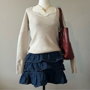 cream long sleeve deep sweetheart neckline rib knit top🌟